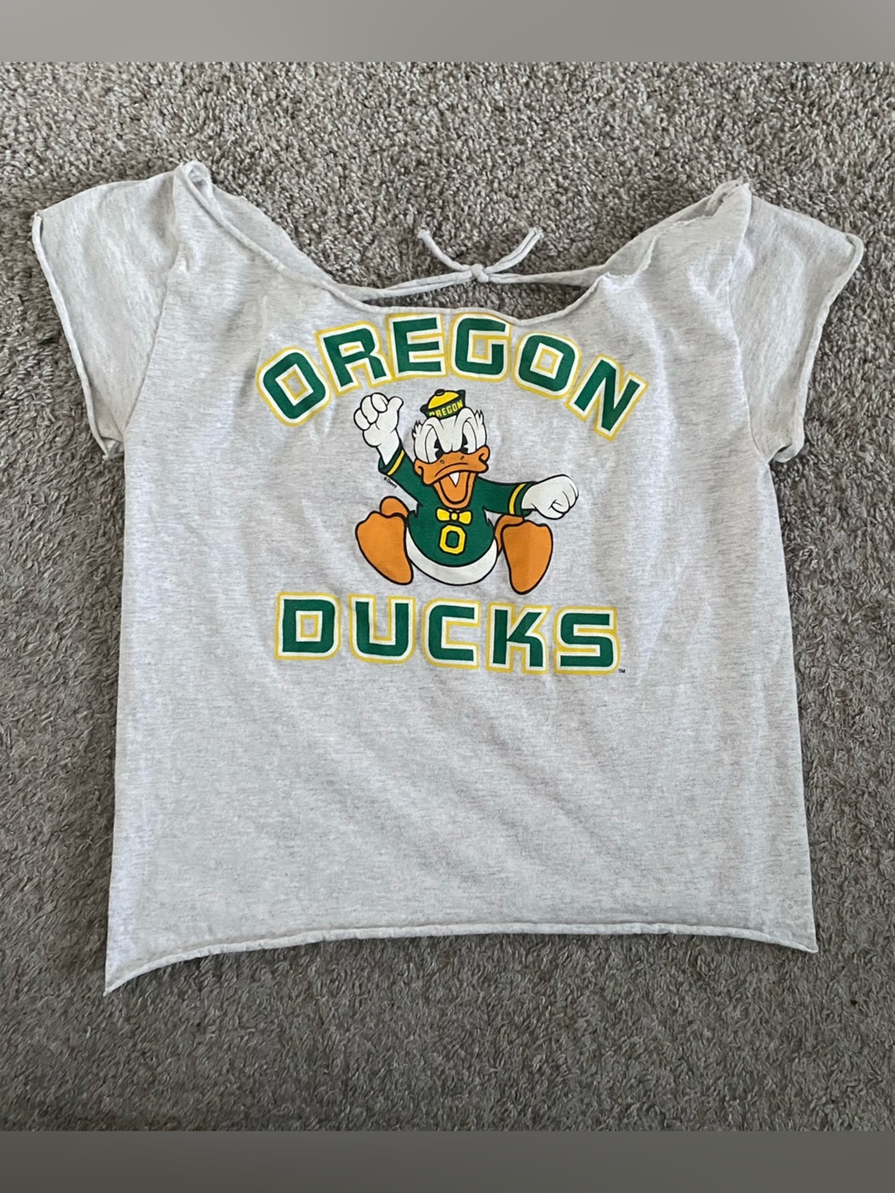 Oregon Ducks Gray Vintage Graphic Tee with Duck Mascot Womens Y2K